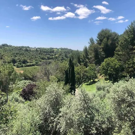Entiere A 550 M Du Centre-ville *